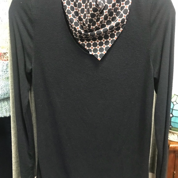 Tops - Picture 3 of 3